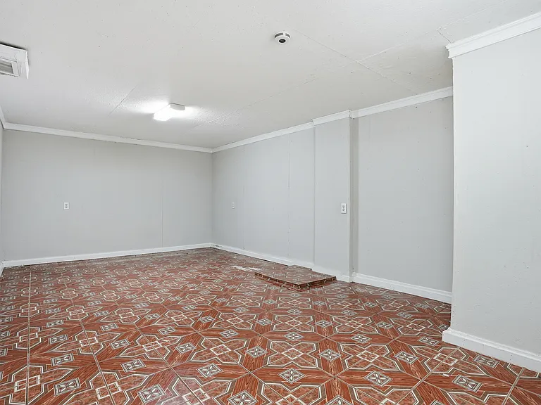 345 Brannan Rd — Photo 18