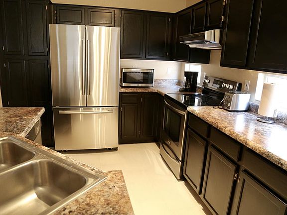4th image of 8925 W Sandra Ter