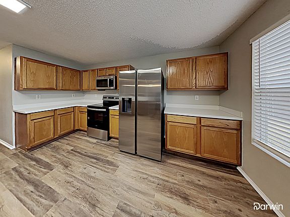 4th image of 2213 Plum Ct