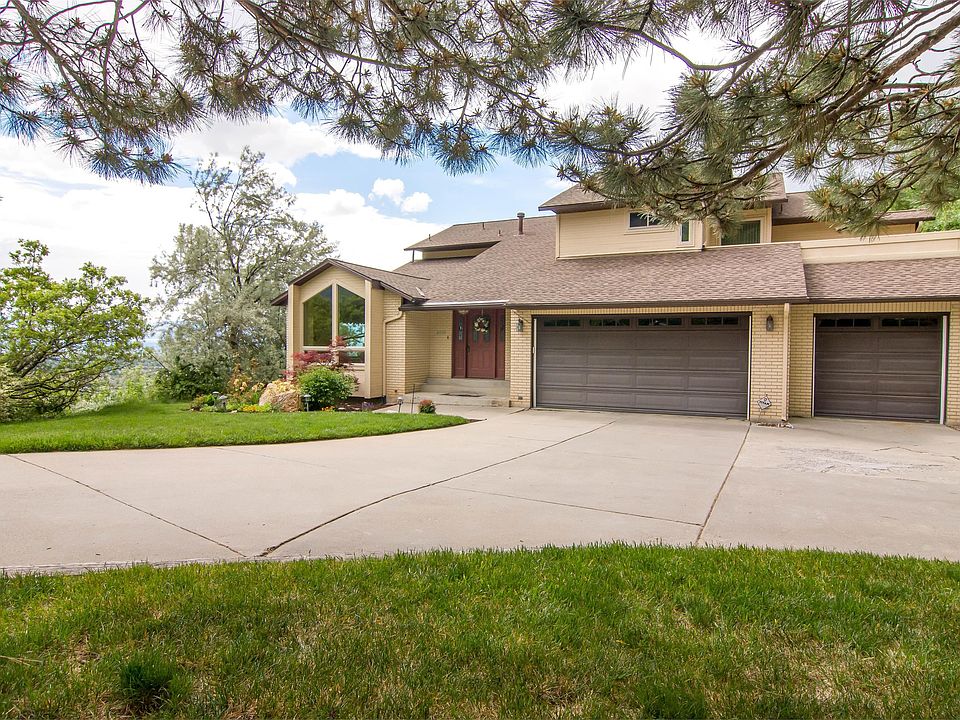 1st image of 6450 S Canyon Crest Dr