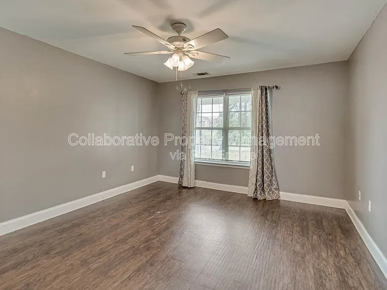 103 W Tietgen St — Photo 8