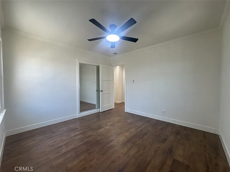 7245 Wish Ave — Photo 15