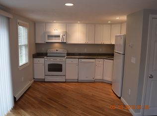 60 Center St #1, Dennis Pt, MA 02639