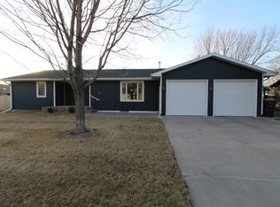 729 Webster St, Minden, NE 68959