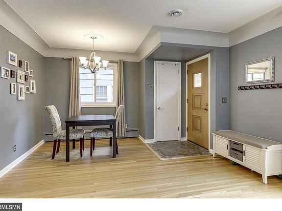 3rd image of 3315 Pierce St NE