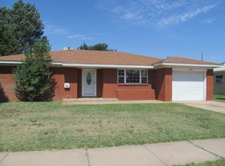 120 Sandy Ln, Clovis, NM 88101