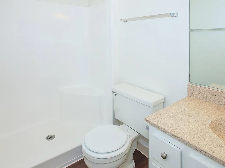 Highland Creek Apartment Homes — Photo 42