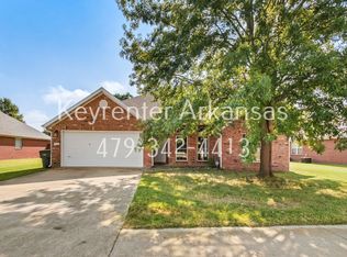794 N Blazing Star Dr, Fayetteville, AR 72704