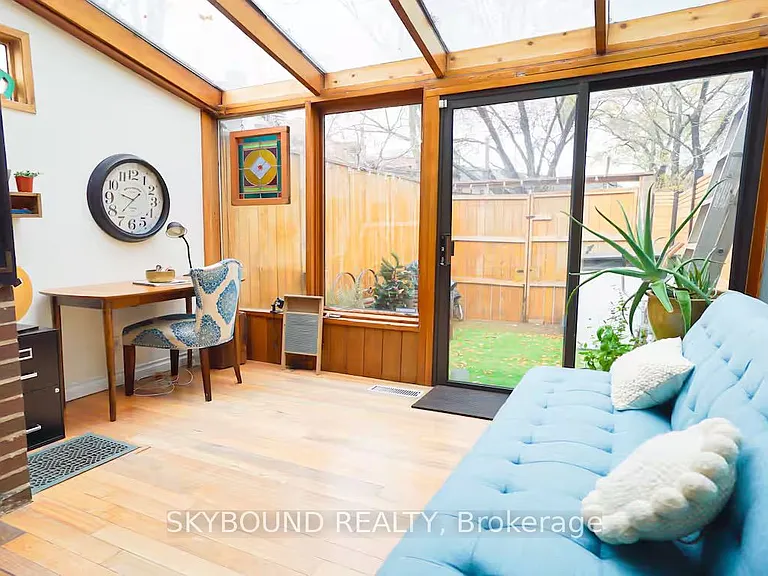 12 Ashby Pl — Photo 8