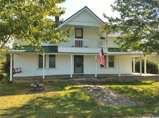 2201 Bull Creek Rd, Marshall, NC 28753