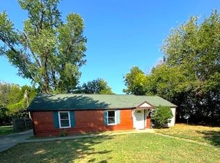 17 S Kenmore Dr, Evansville, IN 47714