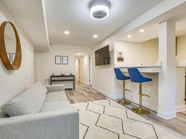 4829 S Forrestville Ave #G — Photo 3
