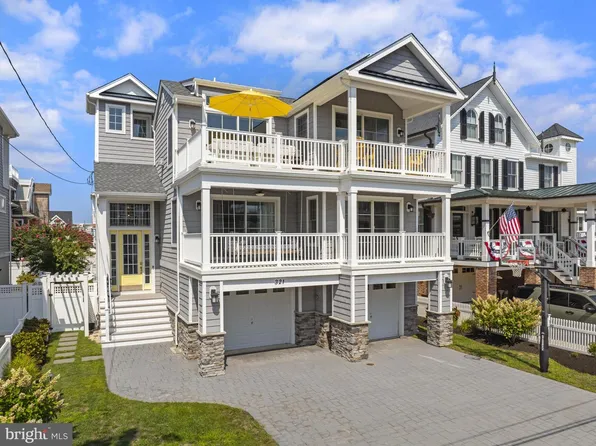 321 Liberty Ave, Beach Haven, NJ 08008