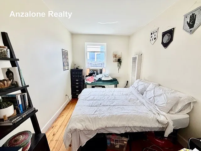 24 Hull St #3R — Photo 7