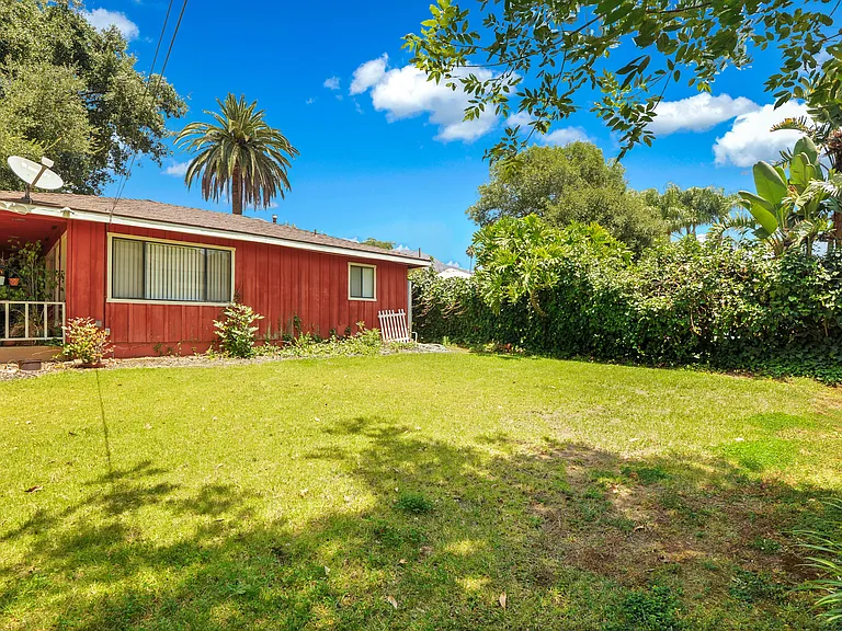 703 Manzanita Ave — Photo 36