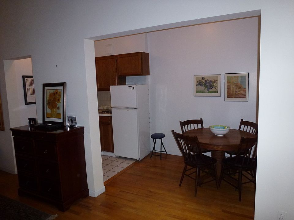 2nd image of 39 W 46th St APT 5F