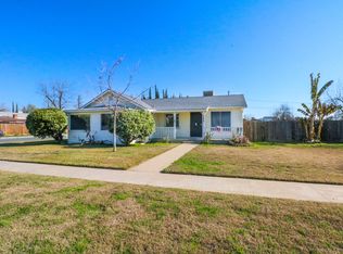 560 N G St, Tulare, CA 93274