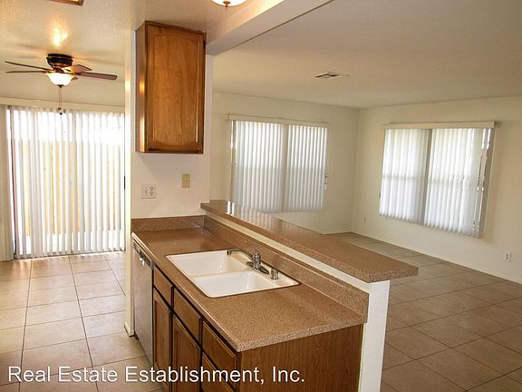 2nd image of 284 S Olive St APT B