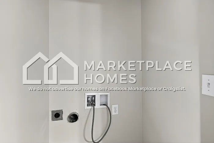 203 Sedgewick Dr — Photo 23
