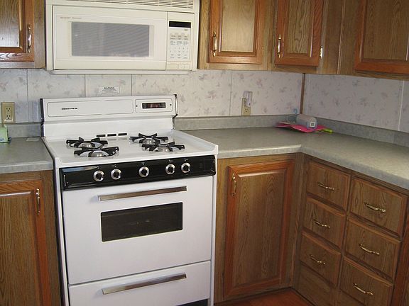 Gas stove