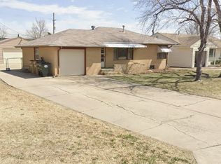 68 Faircrest Dr, Hutchinson, KS 67502