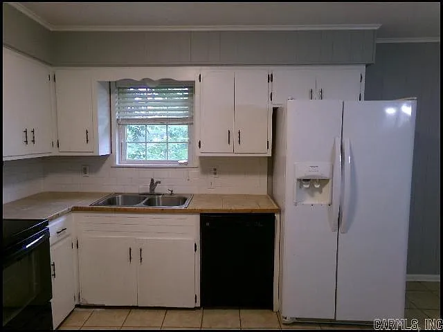 905 Norma Ct — Photo 6