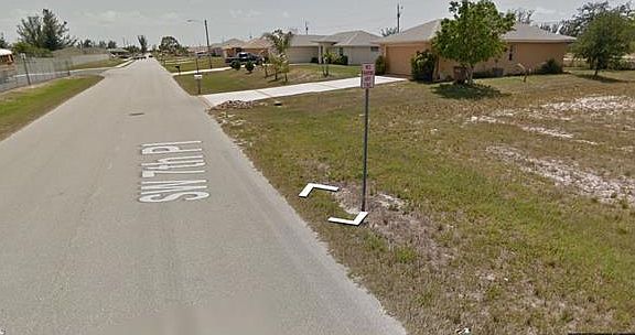 4th image of 1922 SW 7th Pl