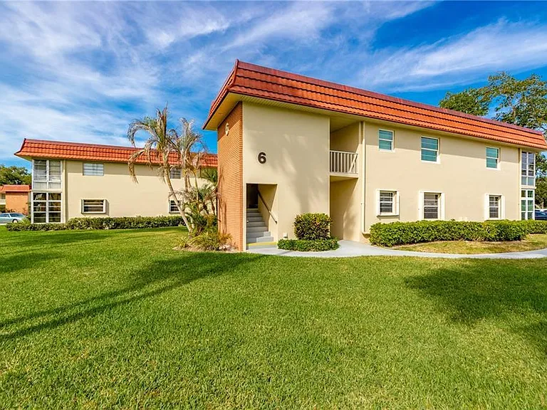 6 Vista Palm Ln #202 — Photo 22