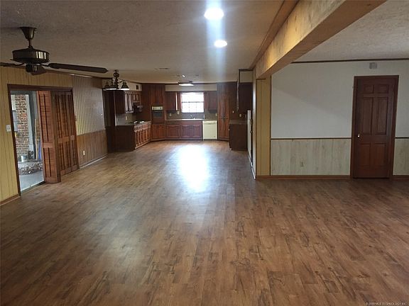 4th image of 1011 Scenic Dr