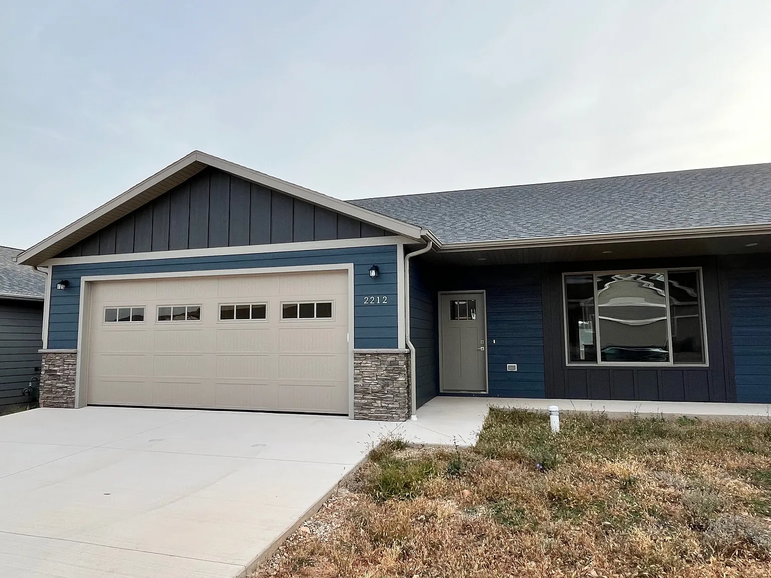 3 bed, 1545 sqft, $2,050 — Photo 1