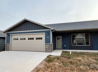2212 Quartzite Dr, Sturgis, SD 57785