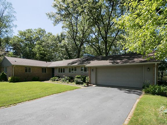 161FairwayDr-102
