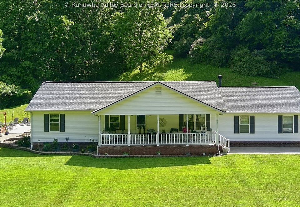 1st image of 169 Heather Ln