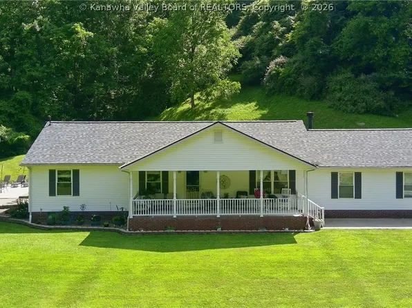 169 Heather Ln, Milton, WV 25541