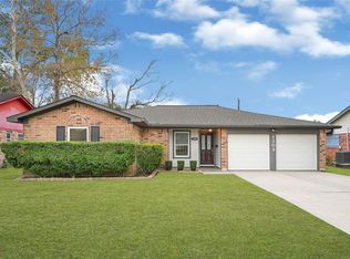 1209 E Lambuth Ln, Deer Park, TX 77536