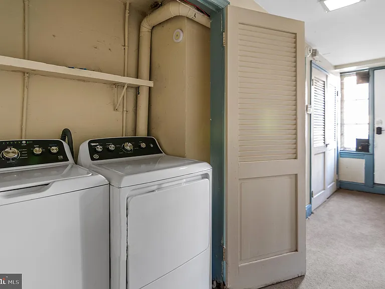 919 Saint Paul St #1 — Photo 21