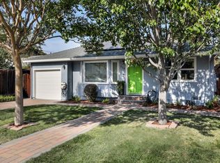 132 Centre St, Mountain View, CA 94041