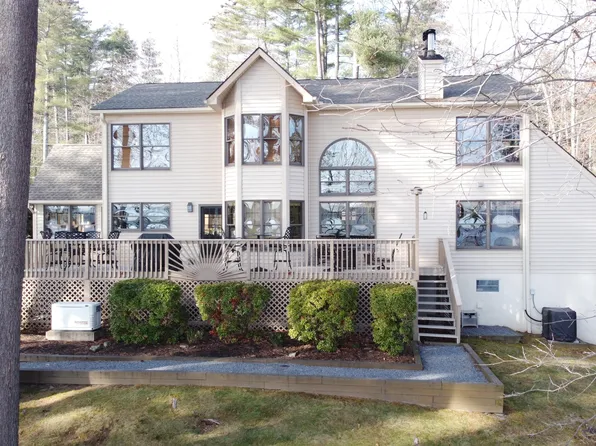 109 Lakeside Rd, Lakeville, PA 18438