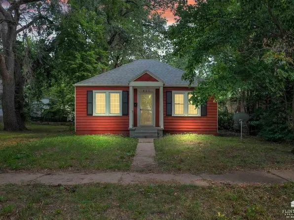 411 W 4th St, Junction City, KS 66441