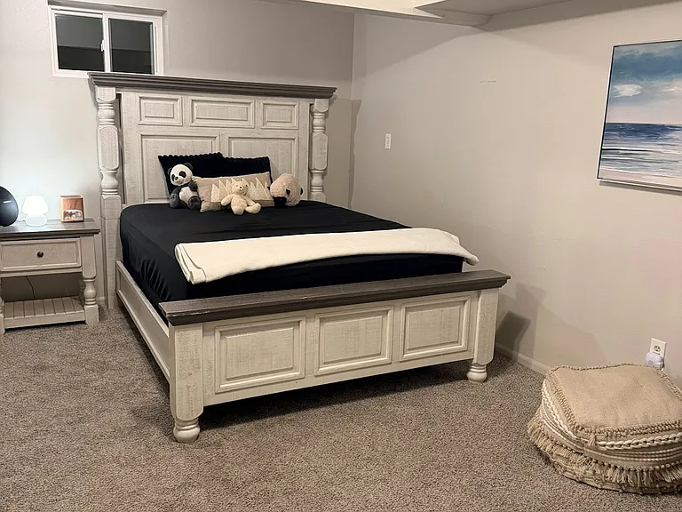Bedroom 3 (basement)