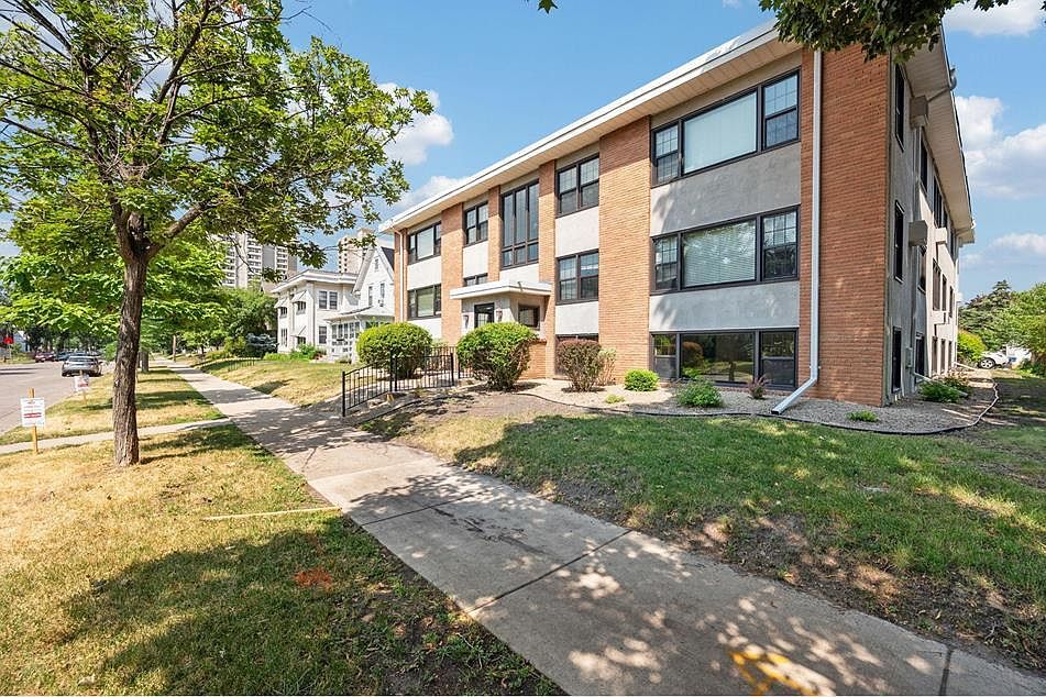 1st image of 3215 Pillsbury Ave S #109
