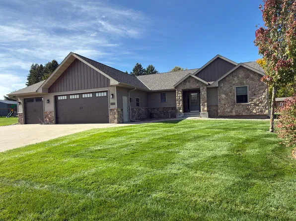 609 Augustana Ln, Albany, MN 56307