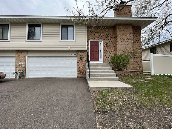 3rd image of 2257 Oregon Ct