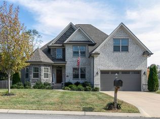 135 Timberland Dr, Columbia, TN 38401