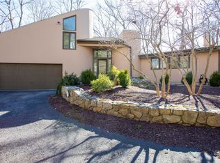 109 Mustato Rd, Katonah, NY 10536