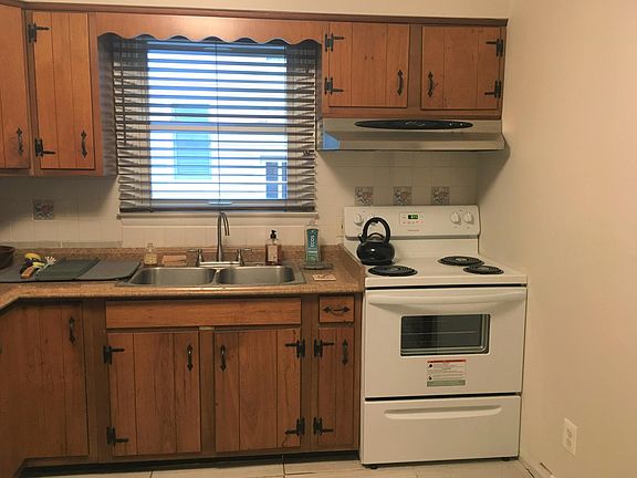 3rd image of 313 N Glen Ave