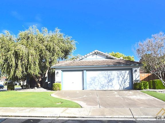 2nd image of 8820 Chisholm Dr