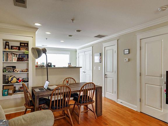 5th image of 1035 Barnett Shoals Rd APT 526