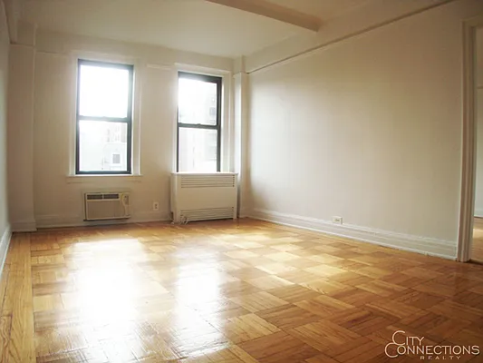 Rented by City Connections Realty | media 24