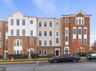 2359 Brookmoor Ln, Woodbridge, VA 22191